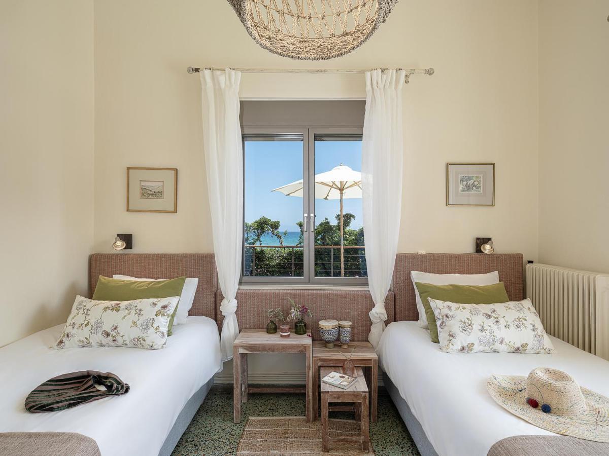 The House By The Sea Villa Kato Daratso Eksteriør billede